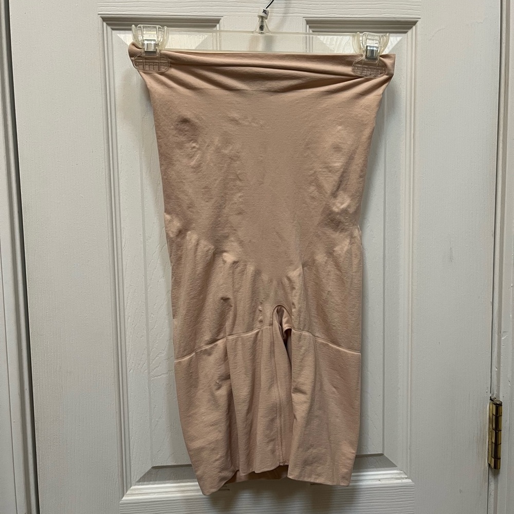 Spanx - knee length